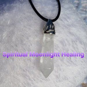 Clear Quartz Healing Pendant & Necklace